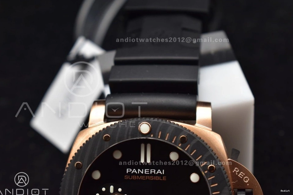 W Black Dial Unisex on SBF Black Best Edition 1:1 Strap PAM1070 Rubber P 434 0825